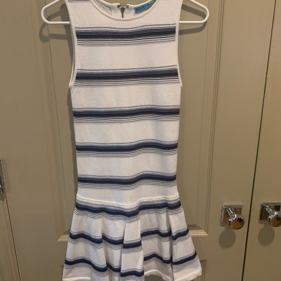 Alice + Olivia Sleeveless Dress XS - Picture 4 of 8